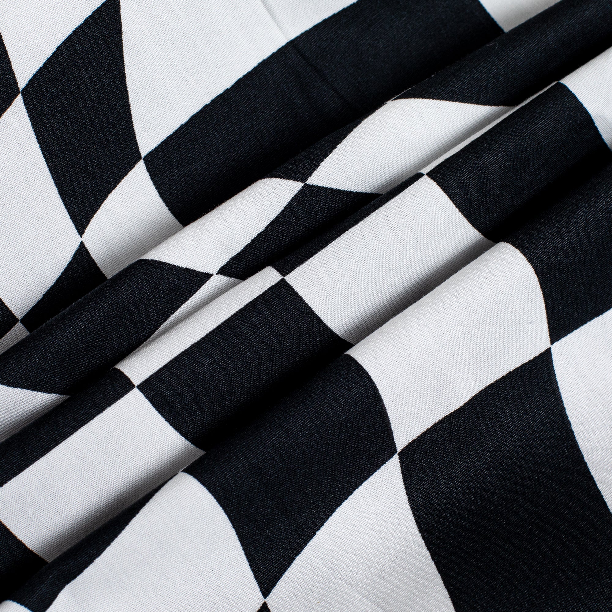 MEN HALF SLEEVE PRINTED SHIRT - Vibrantbd.com