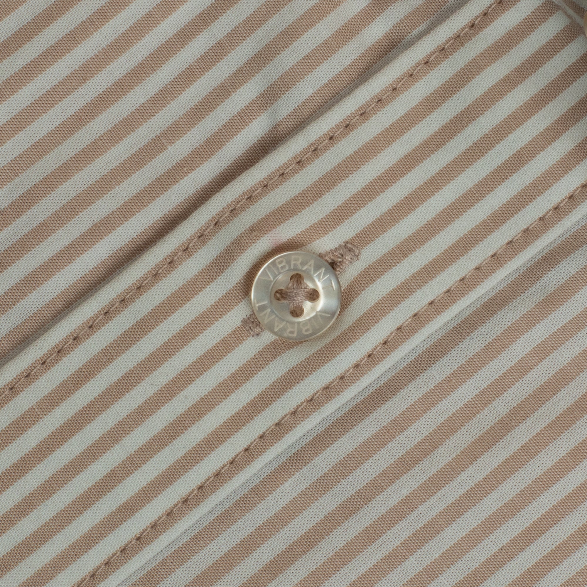 VIBRANT MEN’S VERTICAL STRIPED SLIM FIT FORMAL SHIRT