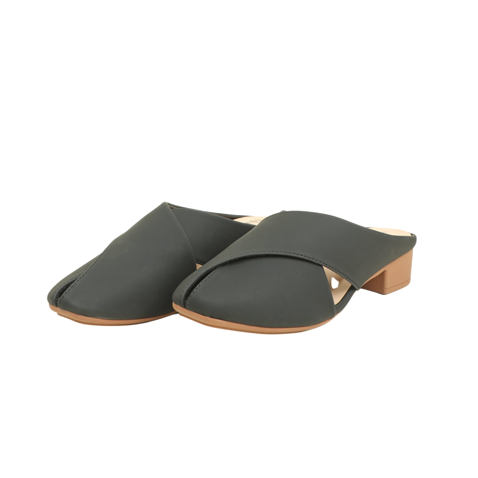 VELORA ELEGANT LOW BLOCK HEEL - Vibrantbd.com