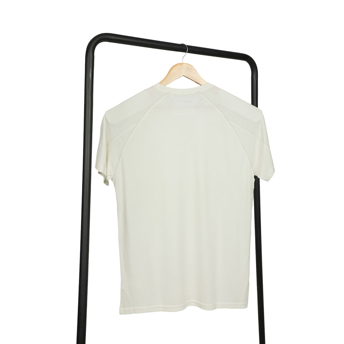 VIBRANT MEN'S SPORTS T-SHIRT