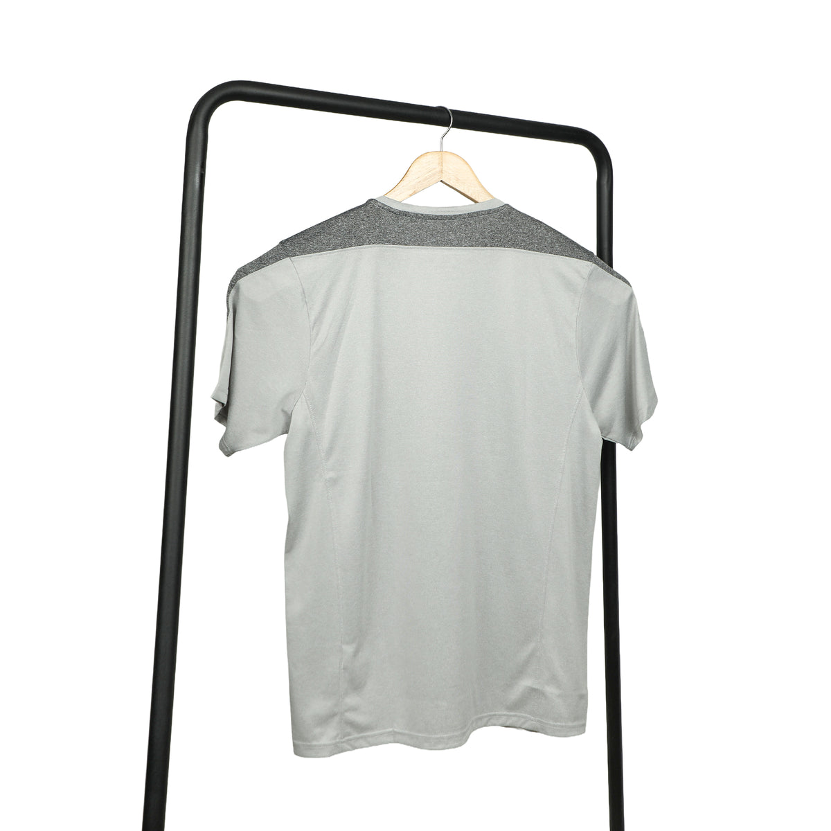 VIBRANT MEN'S SPORTS T-SHIRT